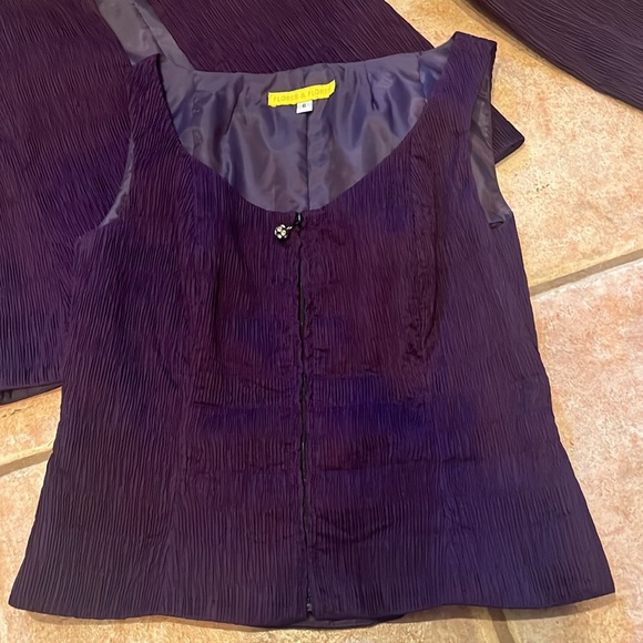 Flores&Flores sleeveless top and jacket set. Size 6. Deep purple. - Picture 2 of 10